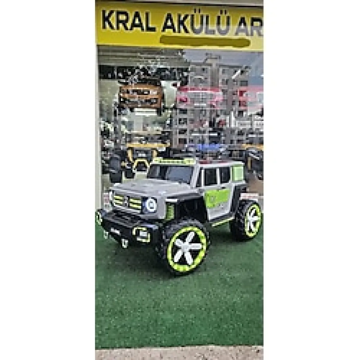 4x4 MERCEDES JEEP