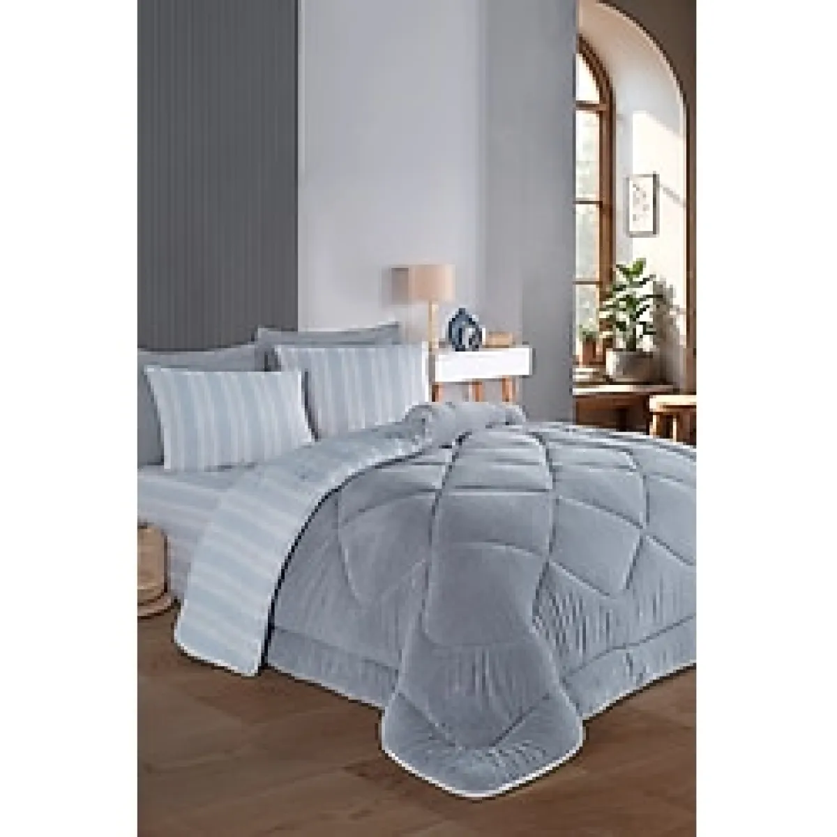 Eponj Home Çift Kişilik Uyku Seti Wellsoft Yorganlı Pofuduk 4 Parça Soft Line Gri