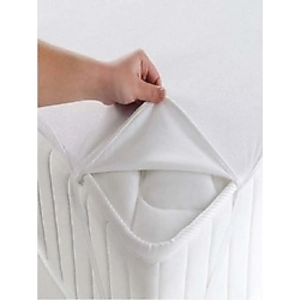 Furny Yatak Koruyucu Sıvı Geçirmez Alez 160 x 200 cm - Beyaz