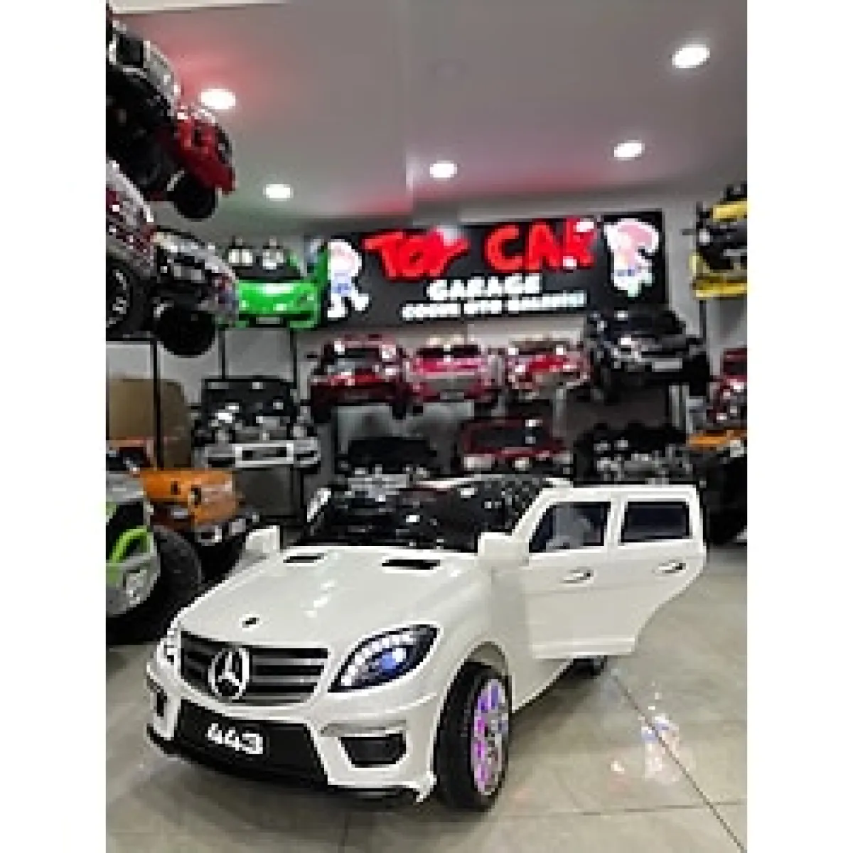 Mercedes Çocuk Araç Gereçleri Akülü Araba 0-10 Yaş Kullanıma Uygun Beyaz