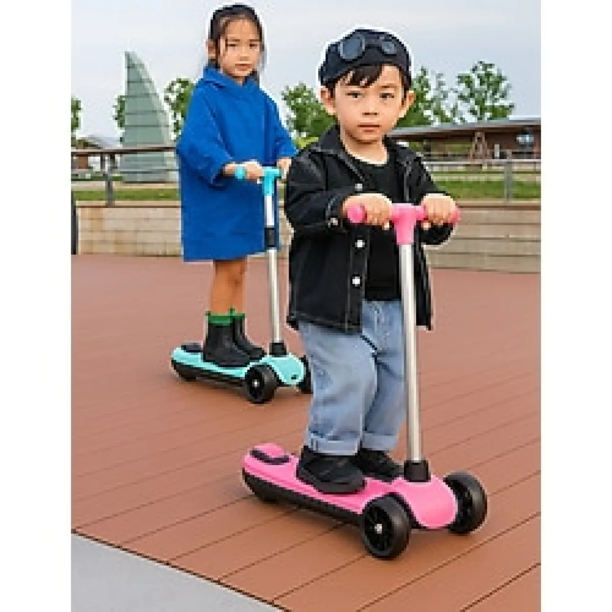 ROBO Elektrikli 3 Tekerlekli Çocuk Scooter Pembe