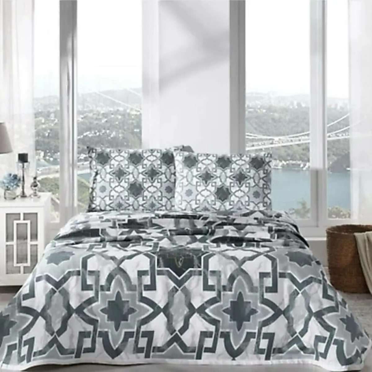 Taç Adica Çift Kişilik Pike Takımı