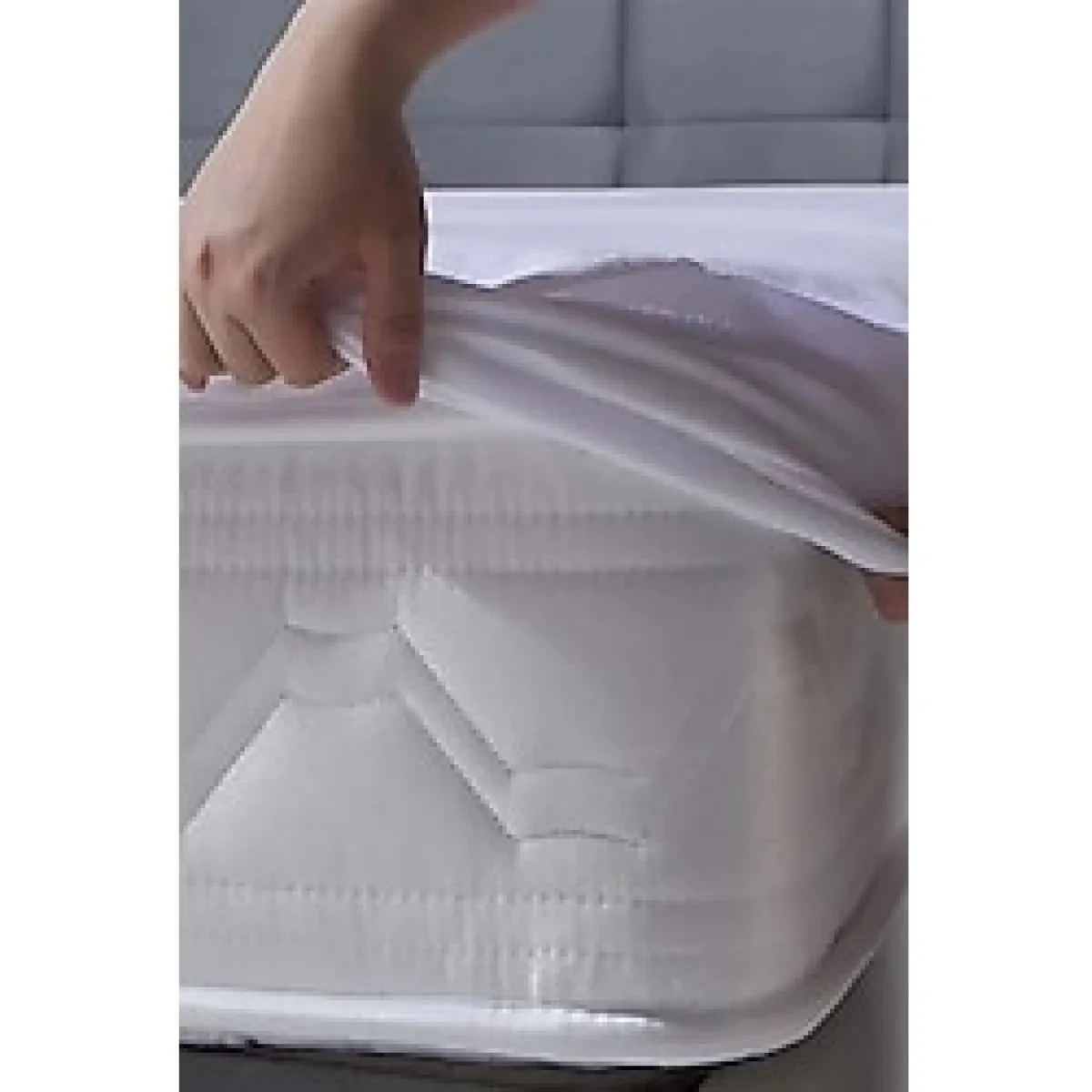 Tek Kişilik Fitted Alez Su Geçirmez Sıvı Korumalı Havlu Yüzeyli Fitted Alez Tek Kişilik 100X200 Su Geçirmez Sıvı Korumalı Havlu Yüzeyli Fitted Alez Tek Kişilik 100X200