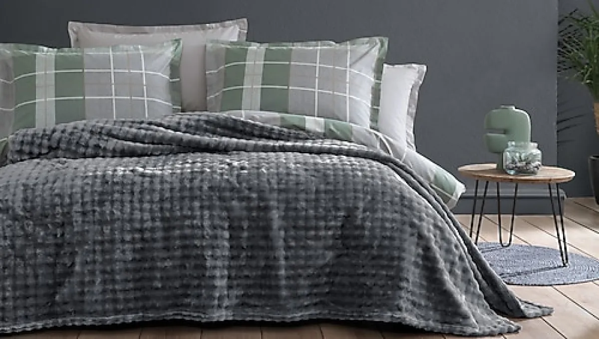 Yataş Blera 200x220 cm Welsoft Çift Kişilik Battaniye