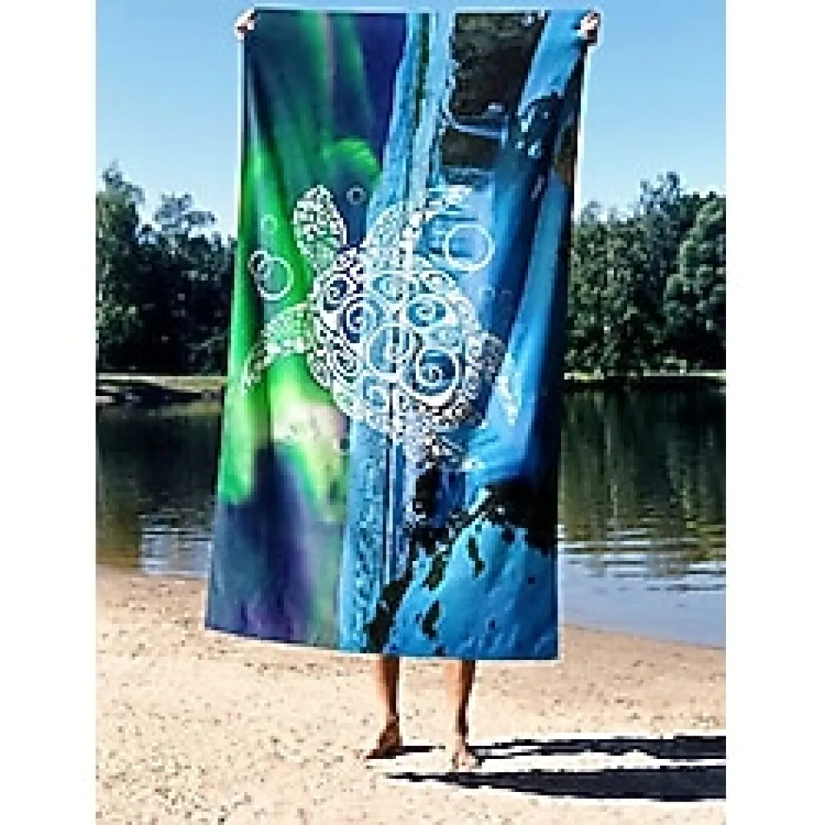 Essential Towel Mikrofiber teknolojisi ile üretilen hafif ve kum tutmayan plaj havluları - 75X130 - 90x150 cm Blue Turtle essnNM65