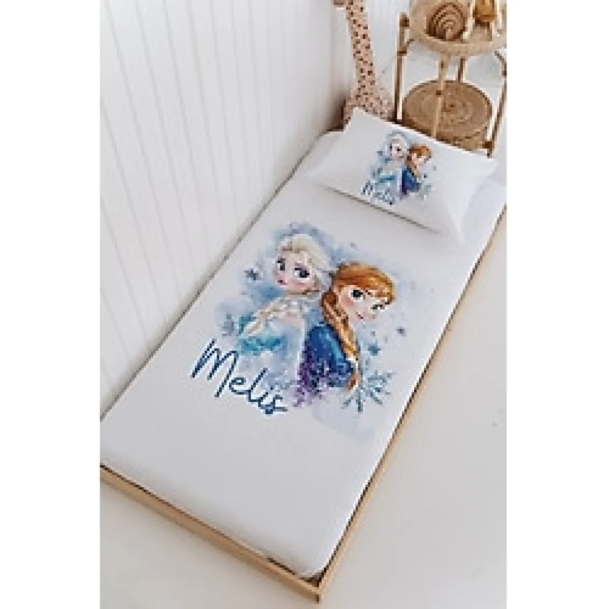 Lilabio İsme Özel %100 Pamuk Bebek Ve Çocuk Tek Kişilik 165 X 225 Cm Pike Takımı-Elsa ve Anna