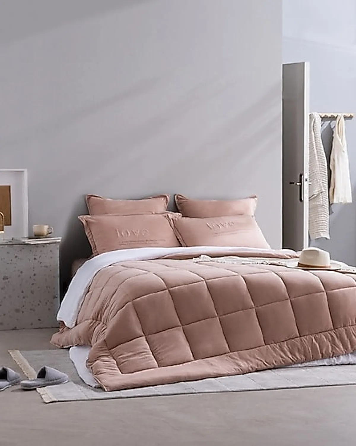 Madame Coco Bobigny King Size Supersoft Comforter Set