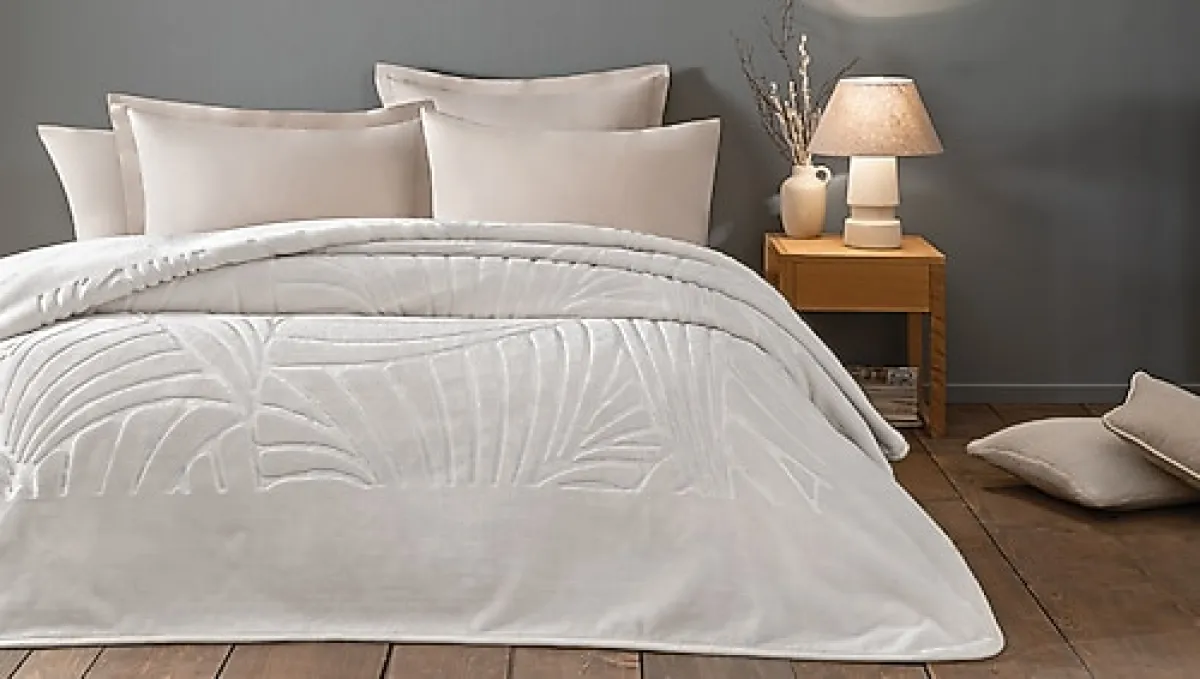 Puffy Fiona 220x240 cm Emboss Çift Kişilik Battaniye
