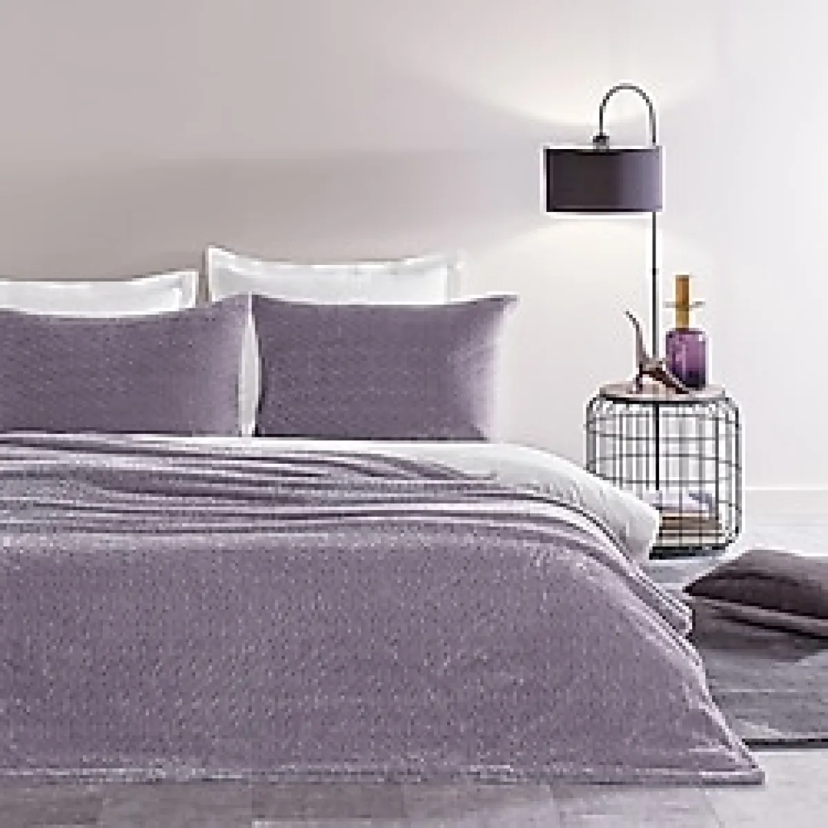 Puffy Lines Tek Kişilik Yatak Örtüsü Seti