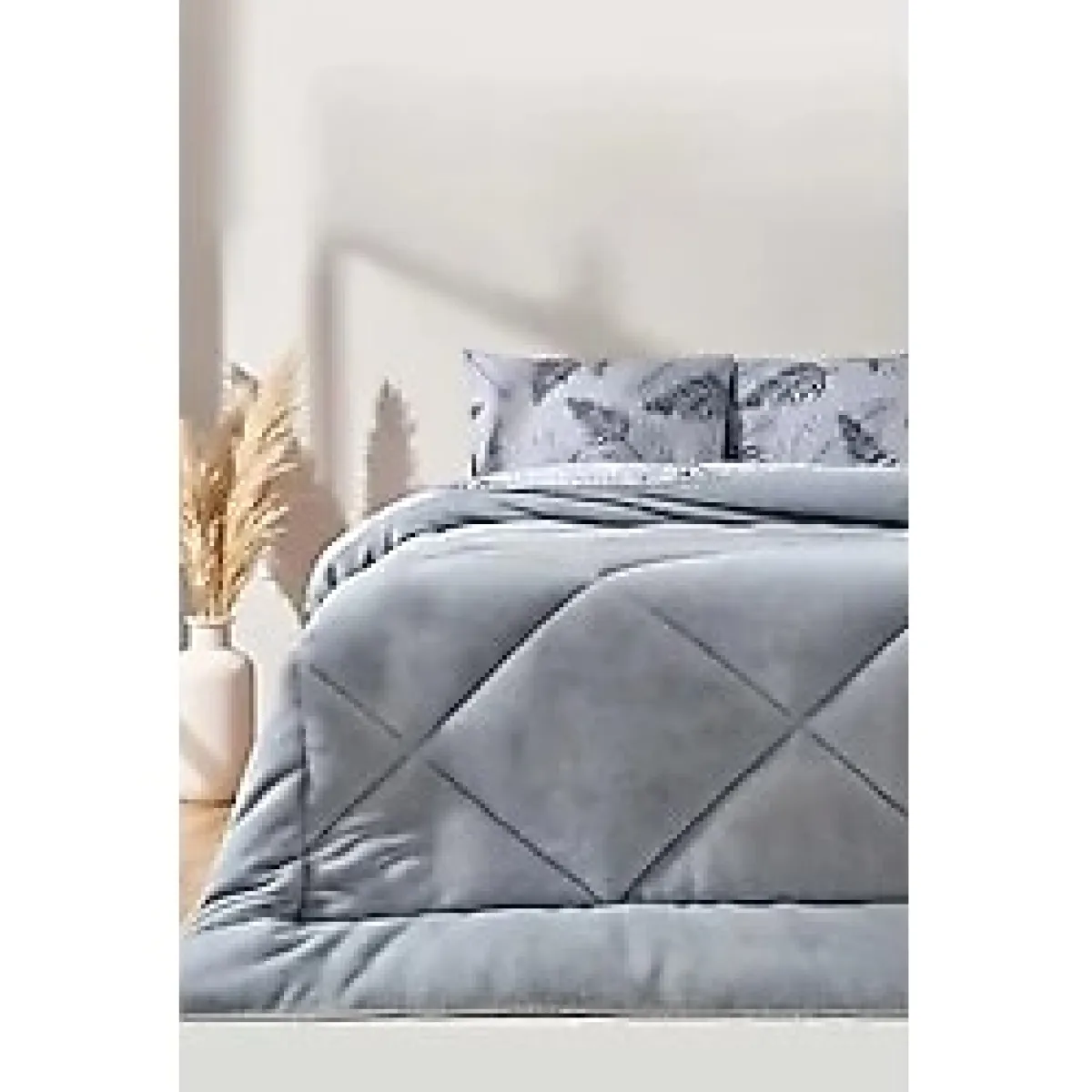 Rivaİstanbul Gri Yaprak Loura Çift Kişilik Çift Taraflı Lüx Wellsoft Yorgan Seti 195x215 Cm