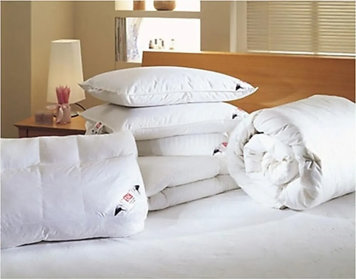 Taç Classic 195x125 cm Kaz Tüyü Çift Kişilik Yorgan