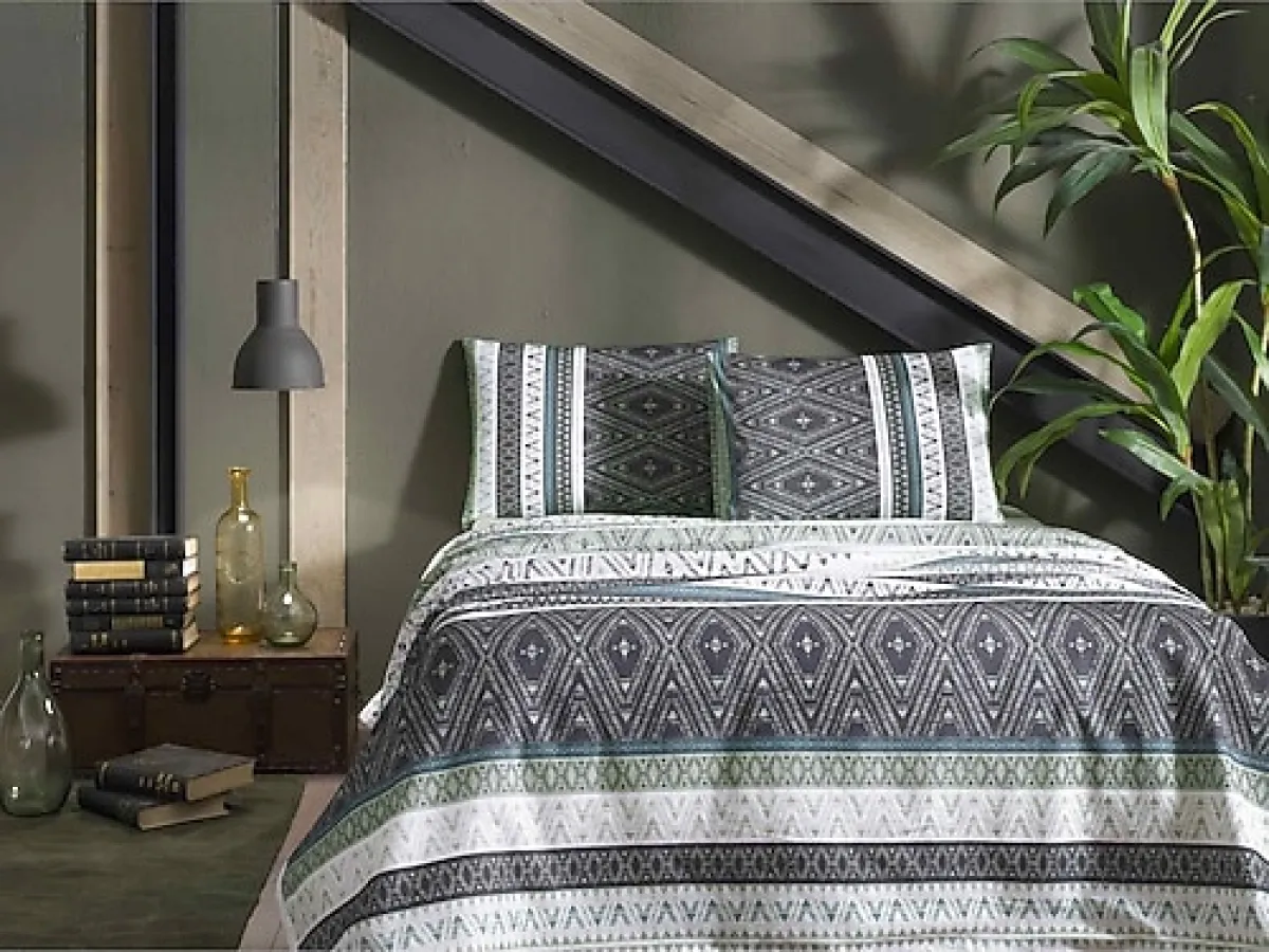 Taç Sadler Yeşil Pamuk Çift Kişilik Pike Takımı