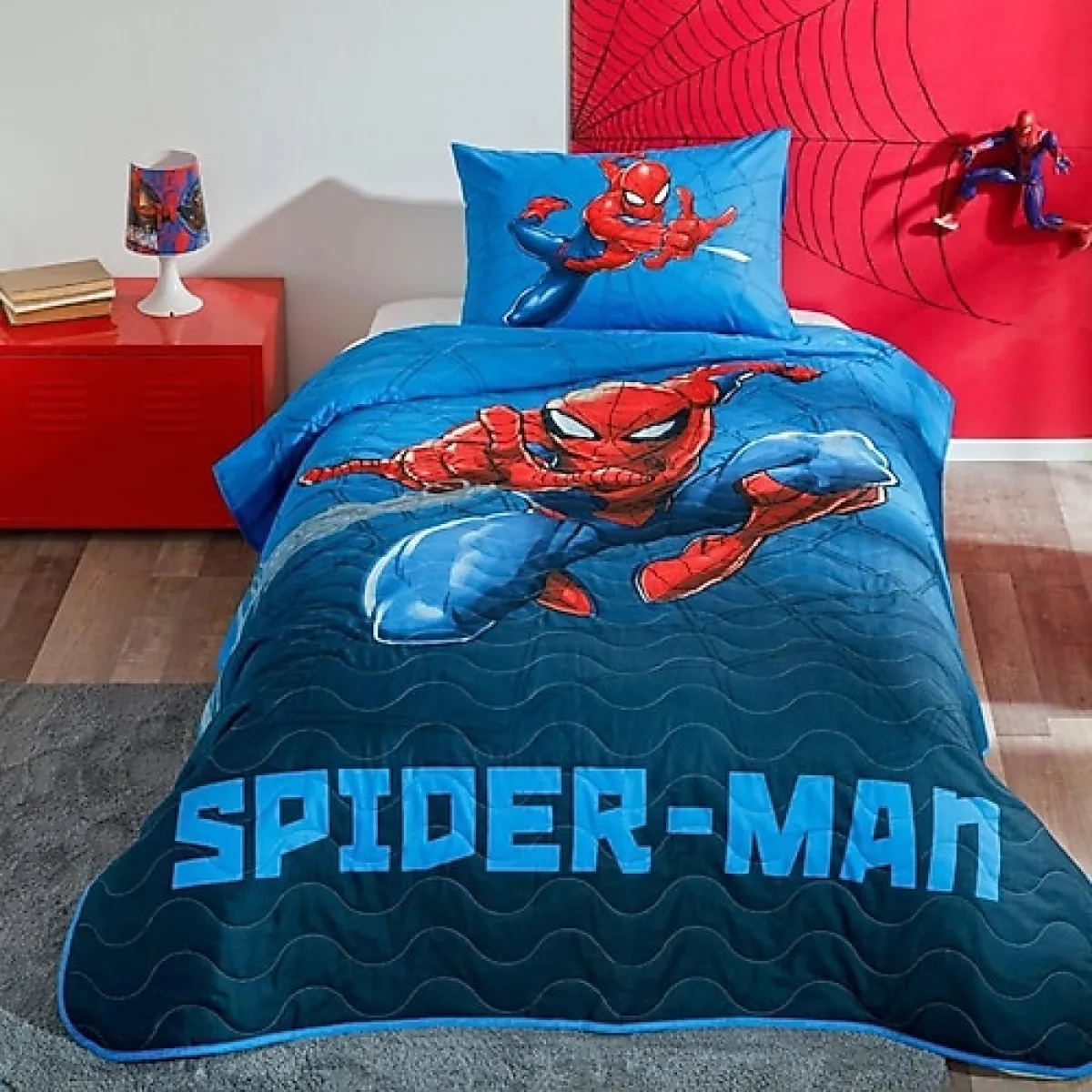 Taç Spiderman Focus Kapitone Pamuk Çocuk Tek Kişilik Yatak Örtüsü Takımı