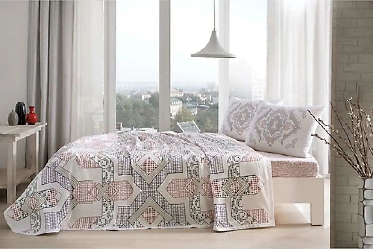 Taç Vanida Çift Kişilik Pike Takımı