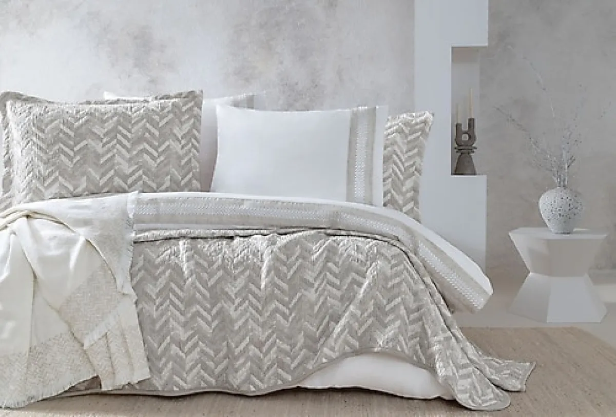 Yataş Elsie Fall Winter 8 parça Çift Kişilik Çeyiz Seti