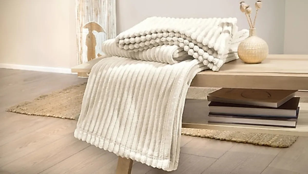 Yataş Holly Şampanya 140x190 cm Welsoft TV Battaniyesi